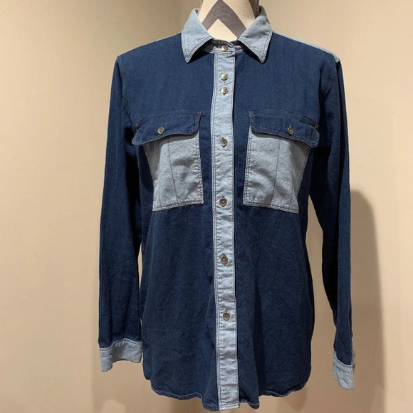 Madewell Tops - Madewell Two-Tone Chambray Button‎ Up Blouse